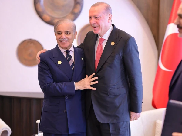 Prime Minister meets Turkish President Erdogan, discusses important regional developments