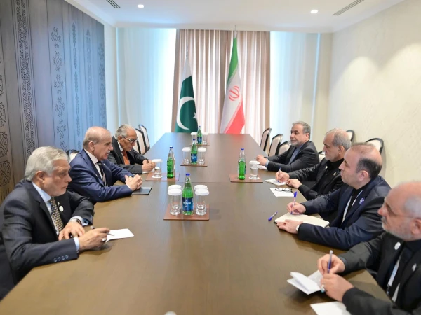 Prime Minister and Iranian President meet in Azerbaijan, discuss Israeli aggression