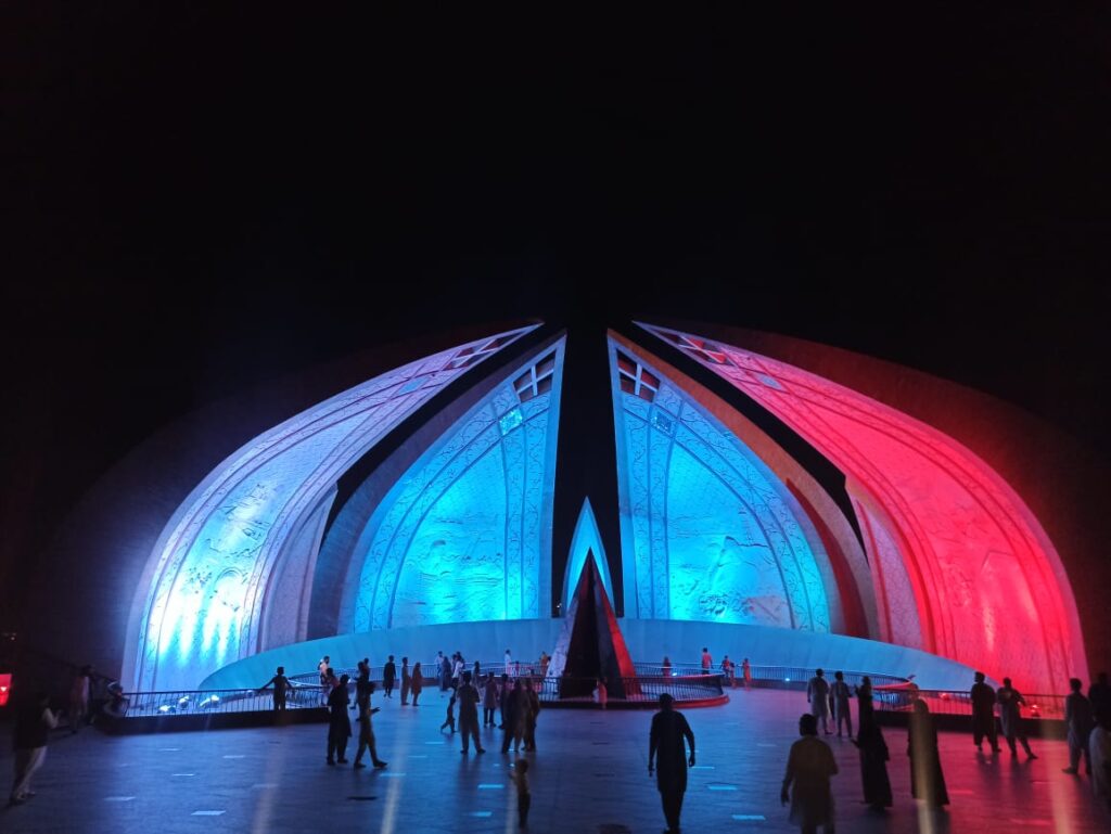 Pakistan Monument Illuminated in Russian Flag colors