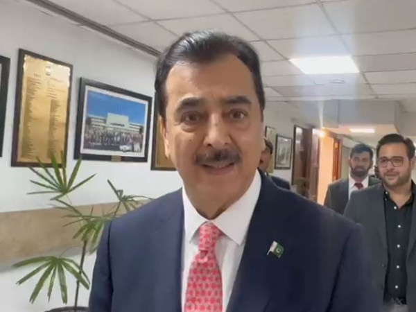 Political leaders should resolve their differences through dialogue, Senate Chairman