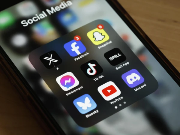 Australian government adds YouTube to social media restrictions