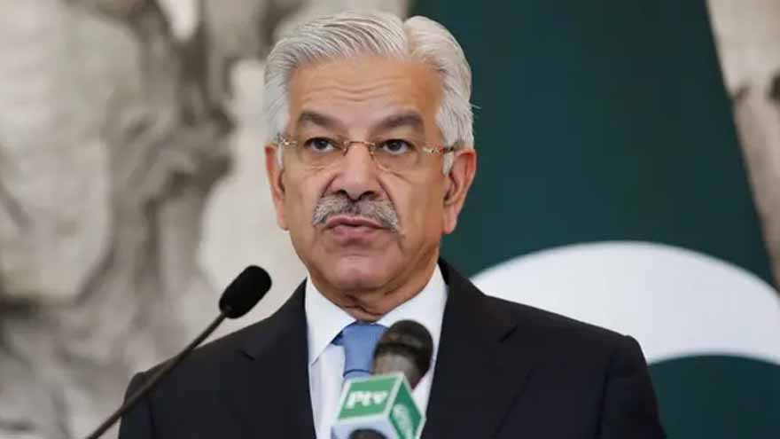 Spirit of martyrdom has made Pakistan invincible, says Khawaja Asif