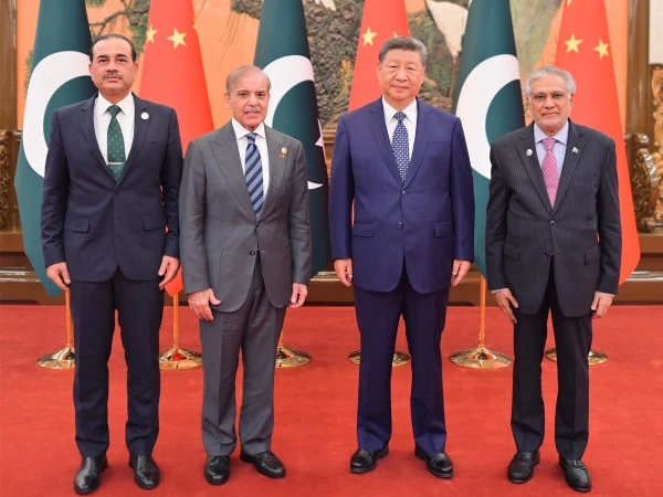 Chinese President announces continued support for Pakistan in all areas of economic development