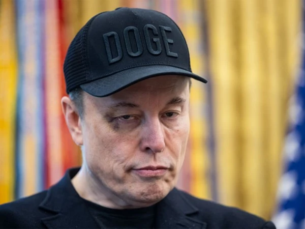 Elon Musk becomes the first person to have a net worth of $500 billion