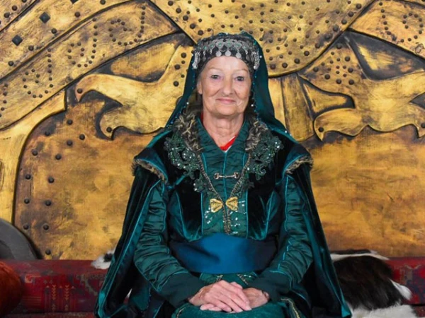 Scottish woman converts to Islam after being inspired by Turkish drama