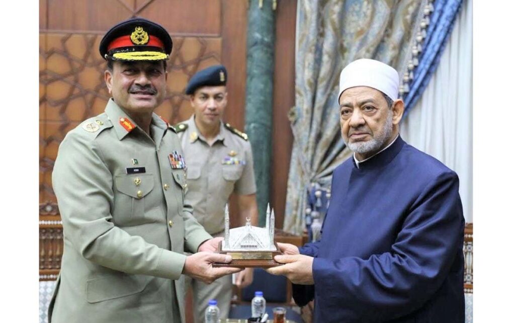 Field Marshal Syed Asim Munir, NI (M), HJ, Chief of Army Staff (COAS) is currently on an official visit to the Arab Republic of Egypt.