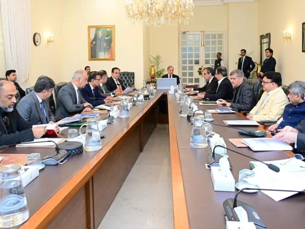 Federal cabinet meeting rescheduled for today