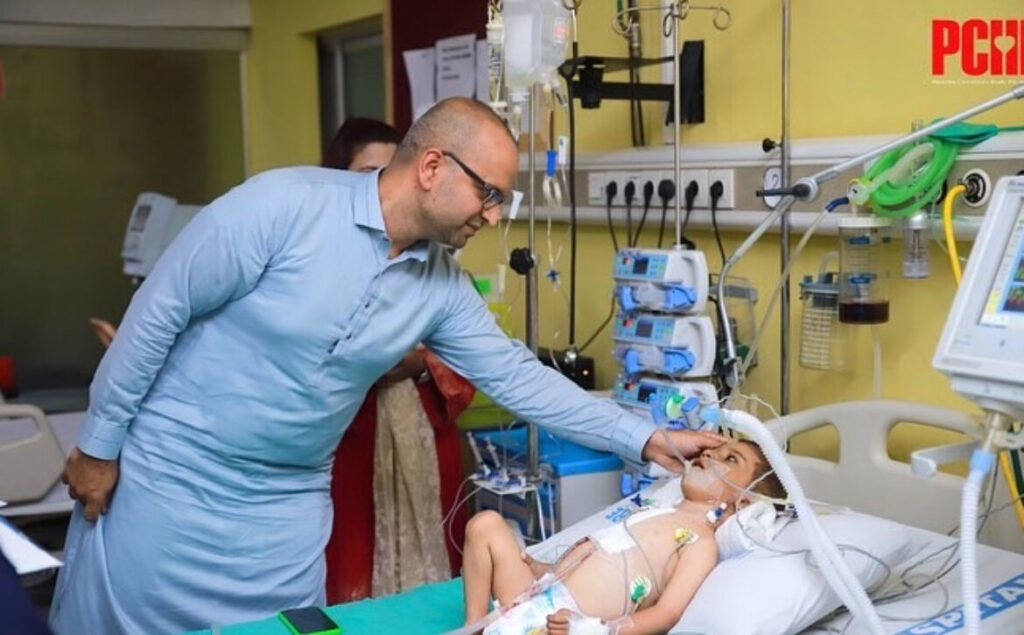 From Houston to Pakistan: My Experience as anAmerican in Pakistan’s Hospitals.