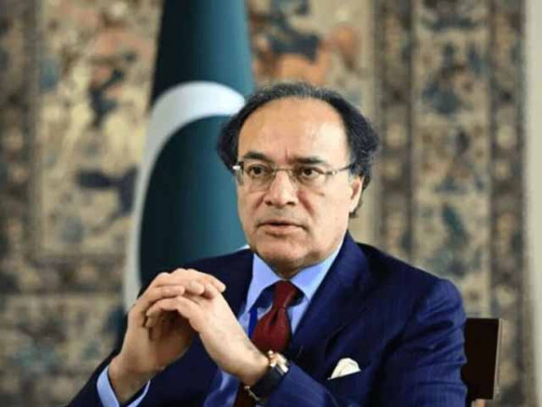 FinMin Aurangzeb terms talks with IMF, World Bank constructive