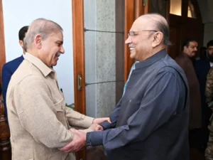 President, PM laud security forces for successful operations in KP, Balochistan