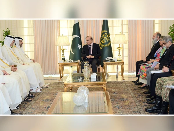Qatari Trade Minister meets PM; agrees to increase investment and cooperation