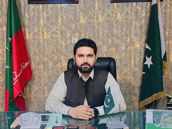 NA-18 Haripur by-polls: ECP summons CM Afridi over controversial remarks
NA-18 Haripur by-polls: ECP summons CM Afridi over controversial remarks
