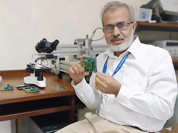 Fabless Design: The Only Way for the Semiconductor Industry in Pakistan
