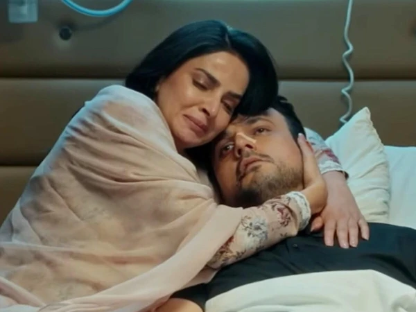 Bold scenes in Saba Qamar and Usman Mukhtar’s drama created a storm on social media.