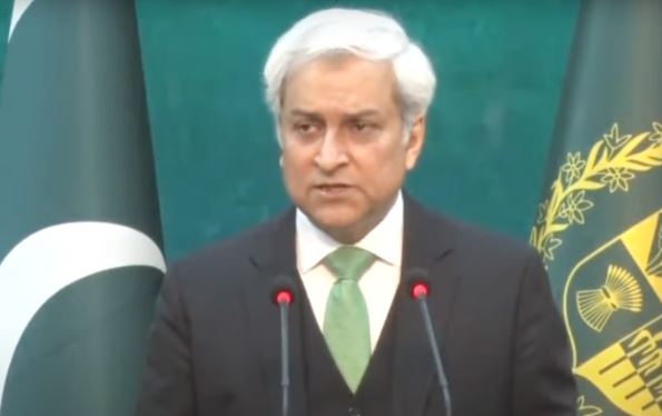 Pakistan urges global action against India for sudden change in Chenab water flow