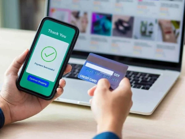 Prime Minister directs to further accelerate efforts to promote cashless economy