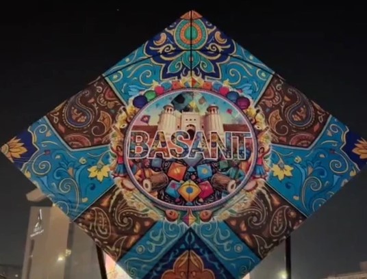 Lahorites hit rooftops with night Basant 25 years after ban
