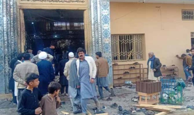 Compensation cheques distributed to families of Islamabad Imambargah attack victims