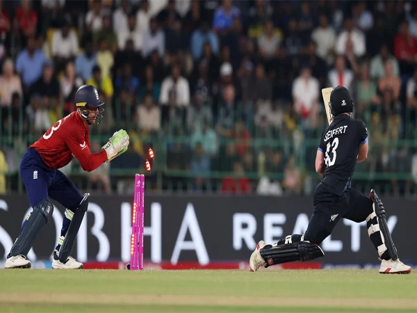 Super Eight stage: New Zealand sets England a target of 160 runs
