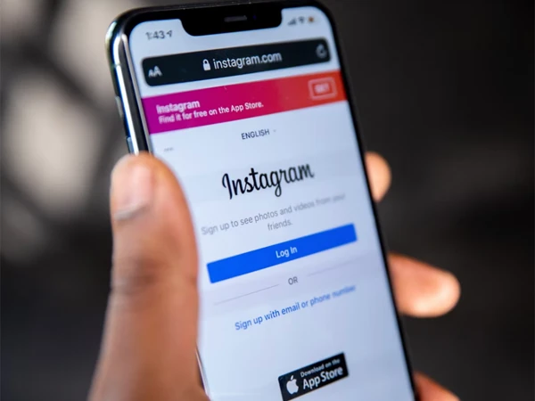 Instagram down in many countries including Pakistan