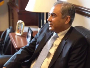 Pakistan advocates resolution of Iran-US conflict through dialogue, says Mohsin Naqvi