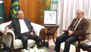 Prime Minister meets President Asif Zardari, takes US-Iran talks into confidence