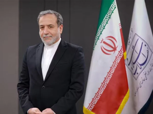 Iran announces opening of Strait of Hormuz to commercial ships of all countries