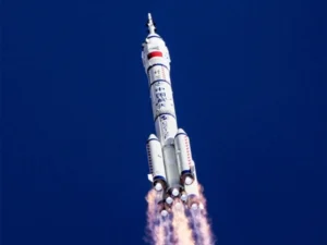 Two Pakistani astronauts selected for Chinese space program, depart for China