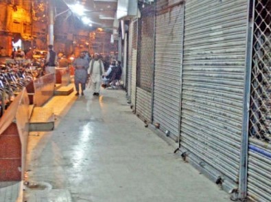 Sindh govt lifts austerity-driven closing times for markets, marriage halls, hotels
