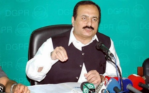 Rana Mashhood praises two Pakistani youth for clinching top QECT global leadership awards