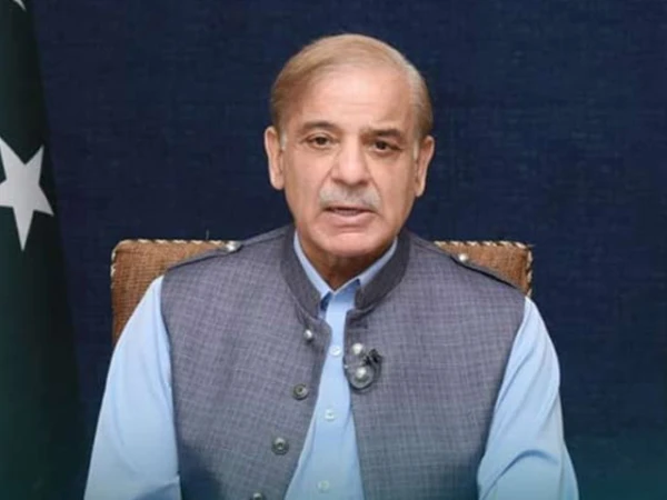 Special measures are being taken for Hajj pilgrims, Sardar Yousuf briefs the Prime Minister