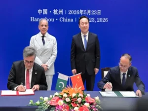 Prime Minister visits China; MoUs signed, discuss promoting cooperation in CPEC and other sectors