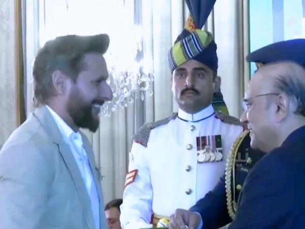 Shahid Afridi awarded Hilal-e-Imtiaz for outstanding services in the field of sports