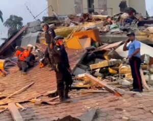 Death toll rises to 32 after twin earthquakes hit Venezuela, hundreds injured