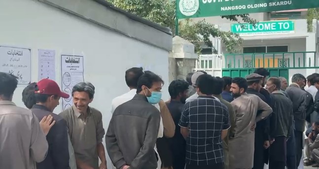 G-B elections: PML-N and PPP supporters clash outside polling station as voting continues
