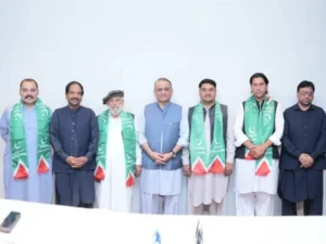 The issue of government formation in Gilgit-Baltistan takes an interesting turn, independent candidate joins the Utsaqat Party