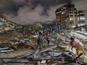 Death toll from Venezuela earthquake rises to 920, over 3,000 injured