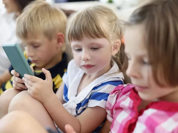 Proposal to ban social media use for children under 13 in the European Union.