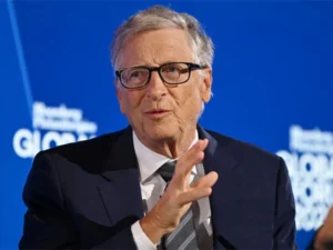 AI could lead to an increase in cyberattacks, warns Bill Gates.