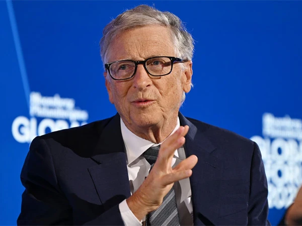 AI could lead to an increase in cyberattacks, warns Bill Gates.