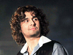 Sonu Nigam apologizes to Karnataka fans, why are you apologizing again and again?