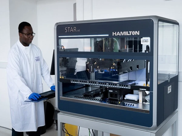 Modern laboratory established in the UK for cancer diagnosis and treatment