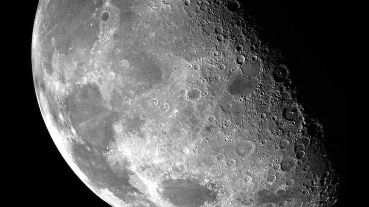 The Moon has begun to shrink! What happened? New research by scientists has taken everyone by surprise.